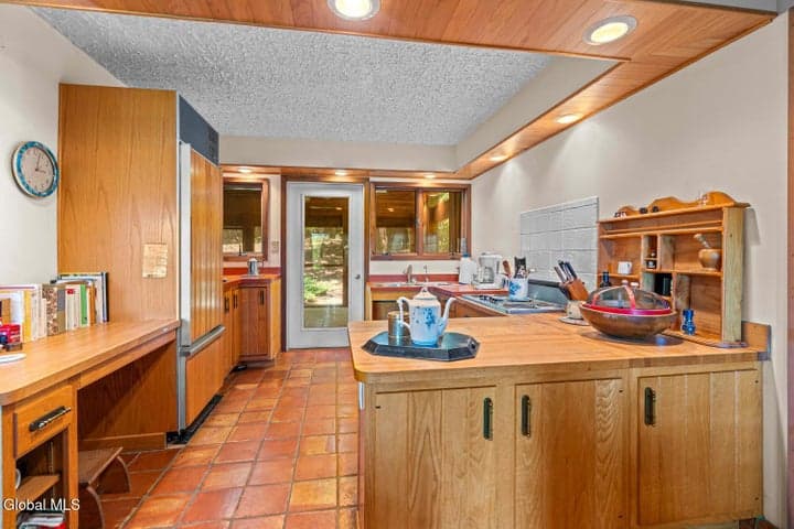 7 Indian Brook Drive, Bolton, NY, photo 5