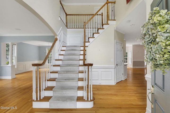 73 Robinwood Drive, Clifton Park, NY, photo 5
