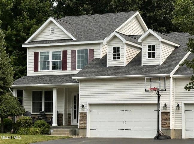 9 Matchwood Lane, Ballston, NY
