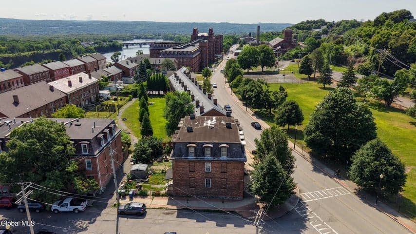 15 N Mohawk Street, Cohoes, NY, photo 2