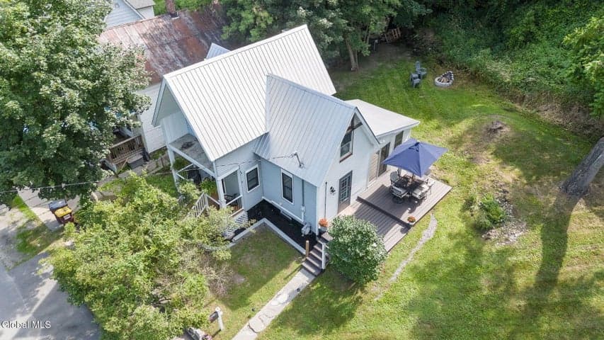 26 Derby Street, Hudson Falls, NY, photo 2