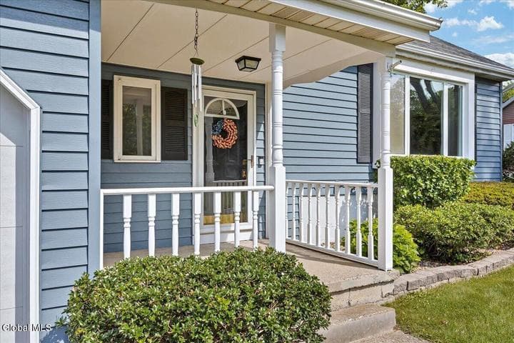 118 Southbury Road, Clifton Park, NY, photo 3