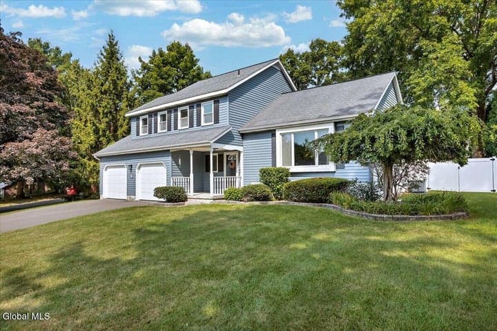 118 Southbury Road, Clifton Park, NY, photo 2