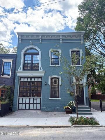 2 Spring Street, Albany, NY