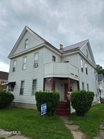 300-302 Grand Street, Amsterdam, NY, photo 1