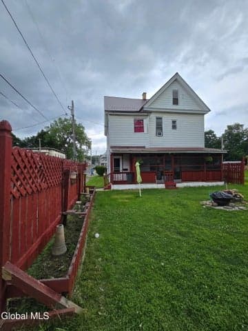 300-302 Grand Street, Amsterdam, NY, photo 2