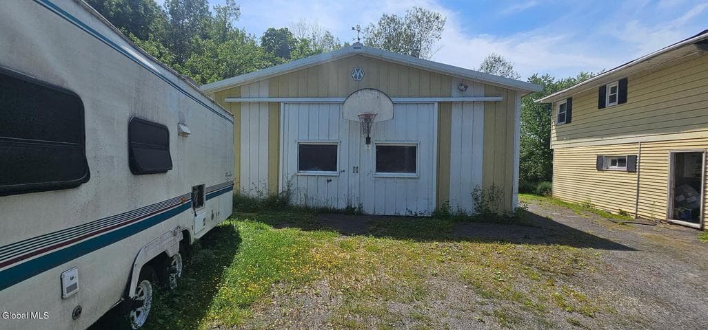 50 Lenox Road, Nassau, NY, photo 2