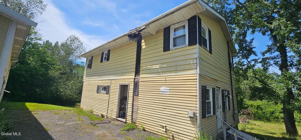 50 Lenox Road, Nassau, NY, photo 4
