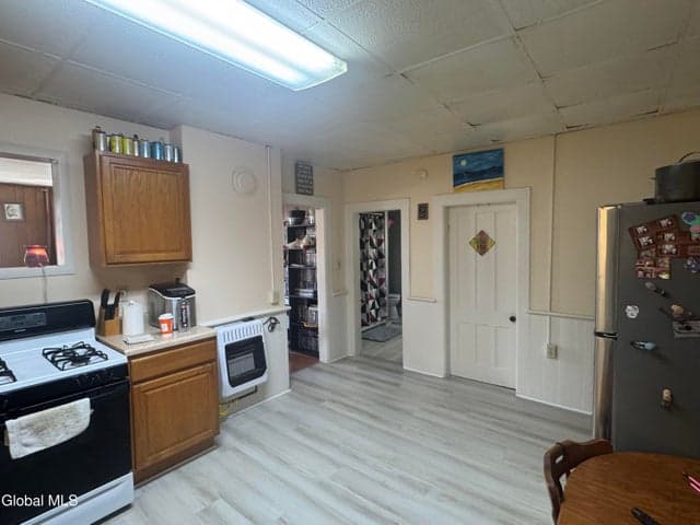 18 Church Street, Cohoes, NY, photo 5