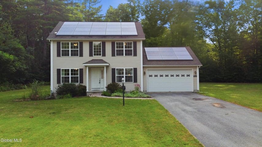 23 River Rock Drive, Milton, NY