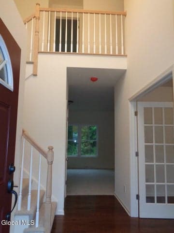 28 Sally Street, Halfmoon, NY, photo 2