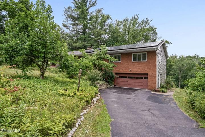 66 S Van Leuvan Drive, Rensselaer, NY, photo 3