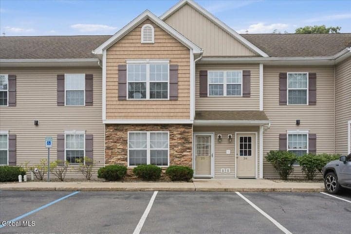 2000 Curry Road #25, Schenectady, NY