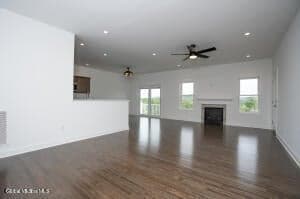 21 Harbor Lane, Colonie, NY, photo 5