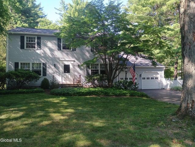 2517 Antonia Drive, Niskayuna, NY, photo 1