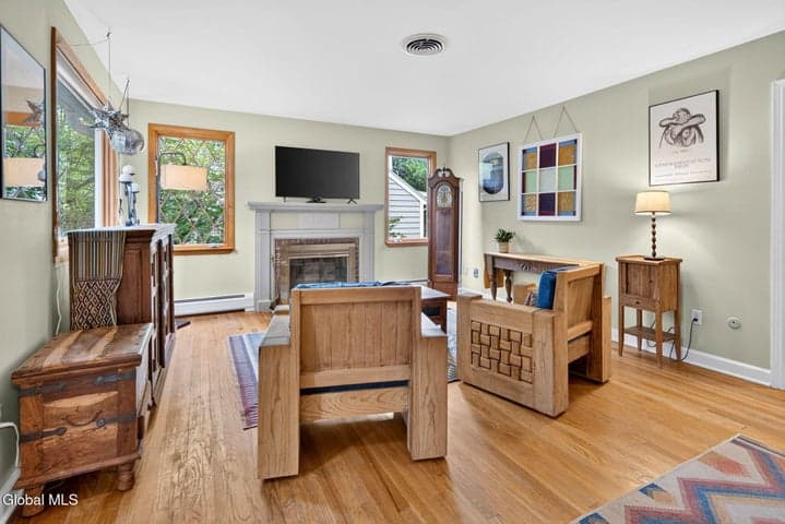 1528 Regent Street, Schenectady, NY, photo 5