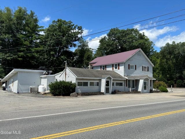 85 Lake Avenue, Lake Luzerne, NY