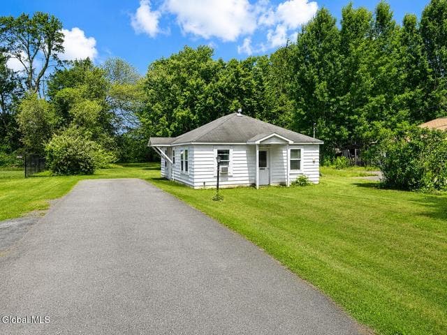 6963 Fuller Station Road, Schenectady, NY