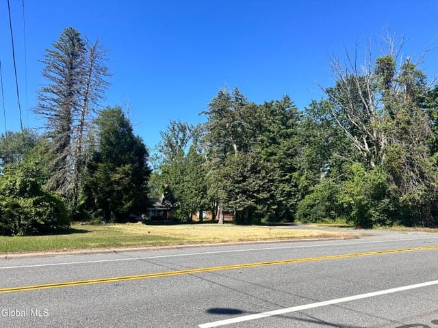 383 Church Street, Saratoga Springs, NY, photo 3