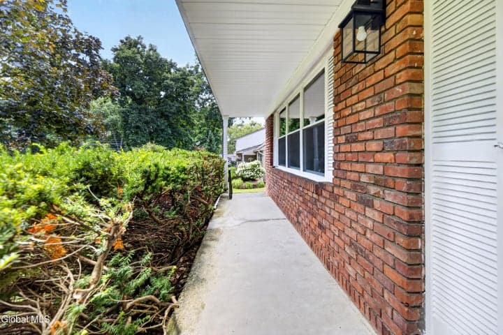 5 Anita Drive, Glenville, NY, photo 2