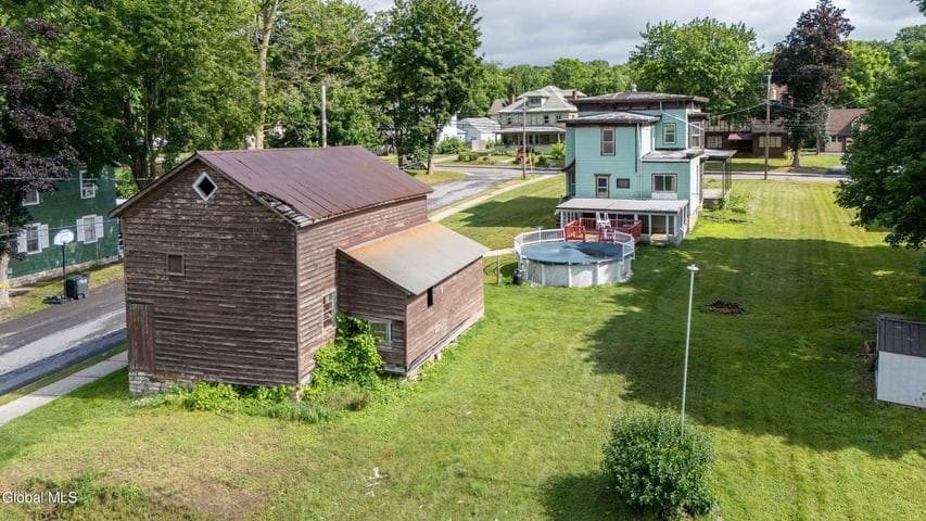 99 W Grand Street, Palatine Bridge, NY, photo 3