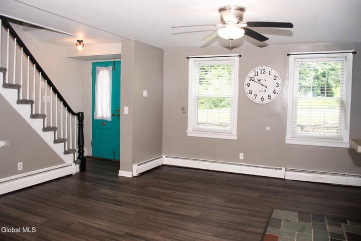 1080 Route 144, New Baltimore, NY, photo 3
