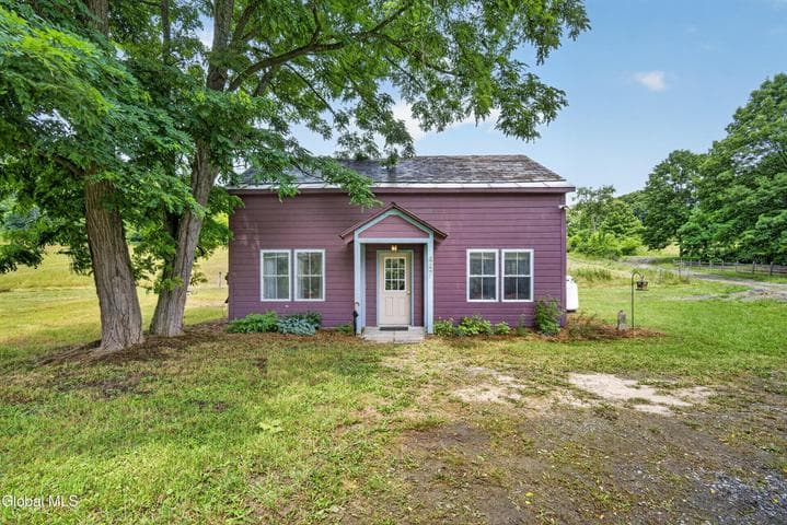 447 Chamberlin Mills Road, Hebron, NY