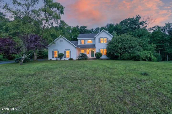 1131 Clute Crest Lane, Niskayuna, NY, photo 2