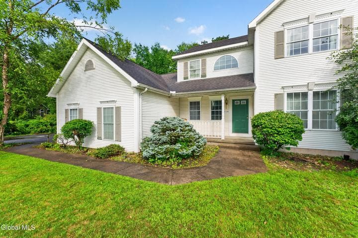 1131 Clute Crest Lane, Niskayuna, NY, photo 5