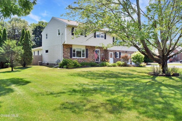 3008-3010 Sunset Lane, Guilderland, NY, photo 4