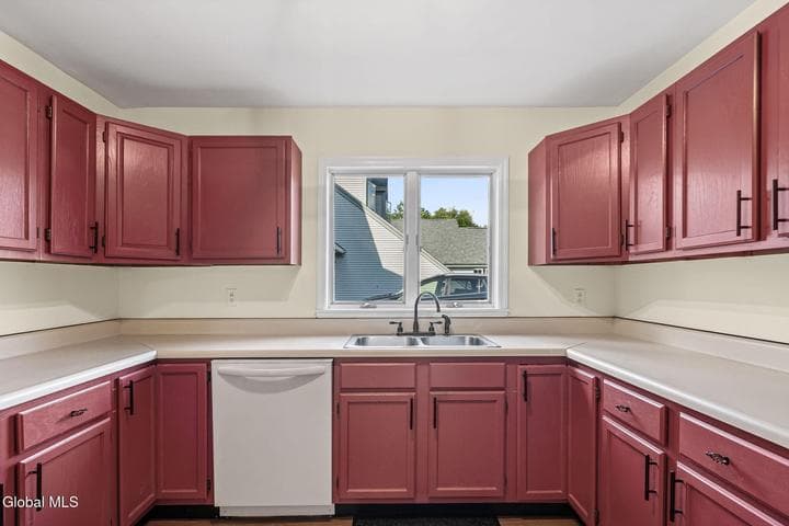 49 Gilbert Street #APT 2D, Cambridge, NY, photo 4