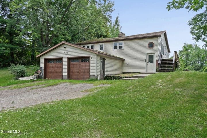 5 Seaforth Street, Brunswick, NY, photo 2