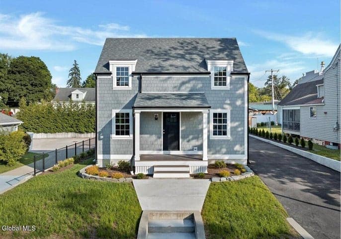 3 Milo Street, Greenport, NY
