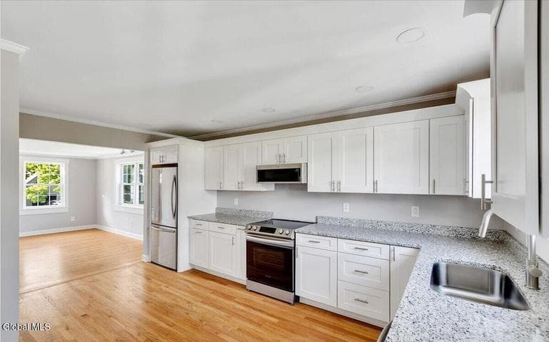 3 Milo Street, Greenport, NY, photo 4