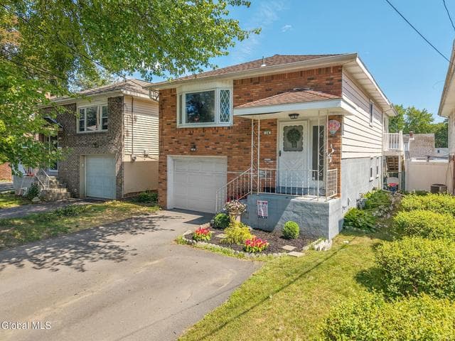 14 Warren Avenue, Albany, NY, photo 2
