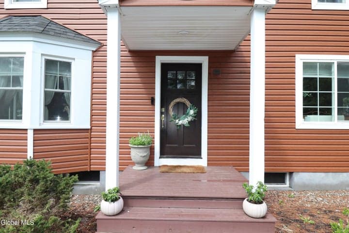 532 Font Grove Road, Slingerlands, NY, photo 3