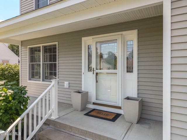 25B Terry Avenue, Guilderland, NY, photo 4