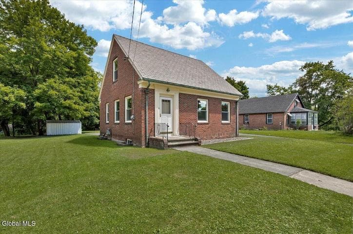 4 Russell Avenue, Ravena, NY, photo 3