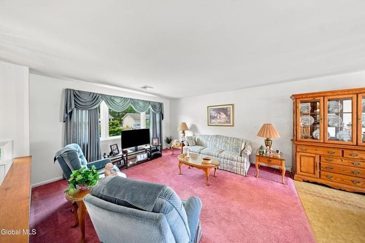 20 Wendell Drive, Colonie, NY, photo 5