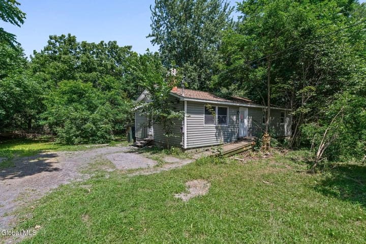 606 W Glenville Road, Glenville, NY, photo 4