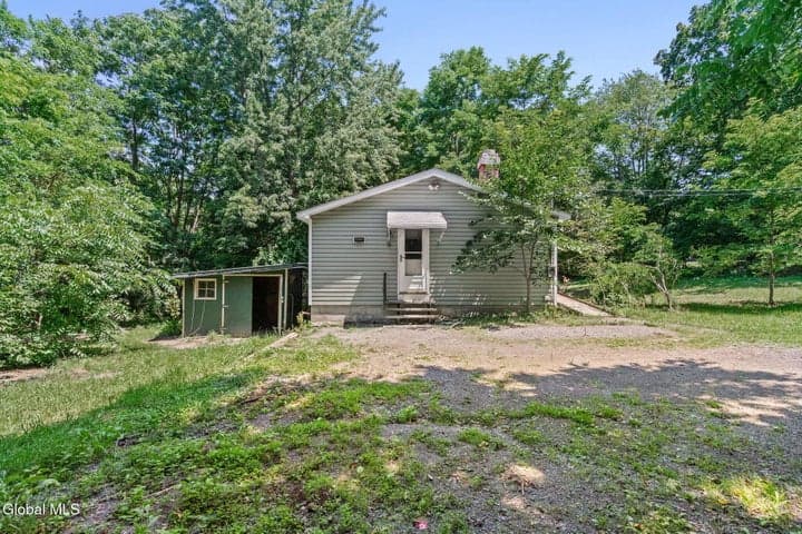 606 W Glenville Road, Glenville, NY, photo 3