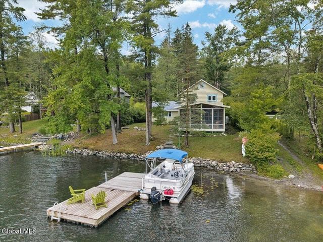 26 Stone Camp Way, Averill Park, NY, photo 2