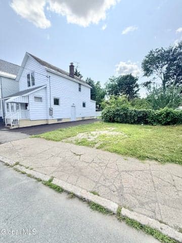 822 Sargent Place, Schenectady, NY, photo 3