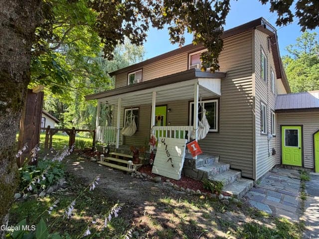 24 Lakeview Avenue, Moriah, NY, photo 2