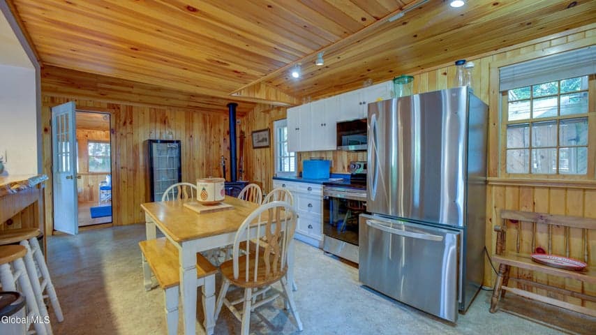 134 Lincoln Avenue, Northville, NY, photo 3