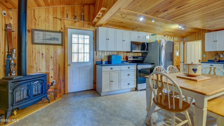 134 Lincoln Avenue, Northville, NY, photo 5
