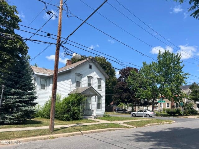 162 Ridge Street, Glens Falls, NY