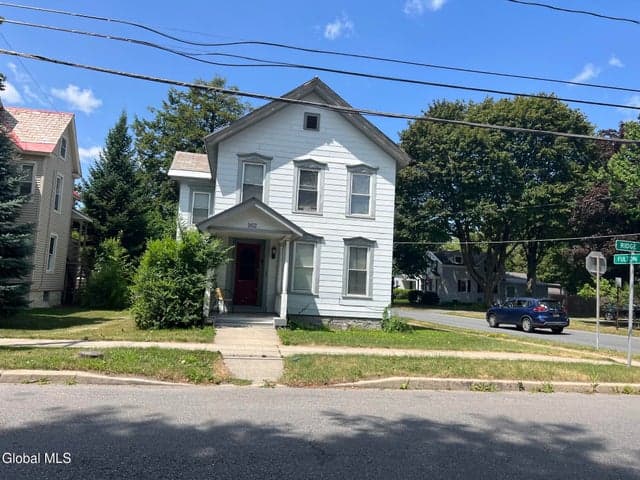 162 Ridge Street, Glens Falls, NY, photo 3