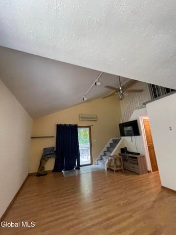 58 Snowberry Road, Malta, NY, photo 2