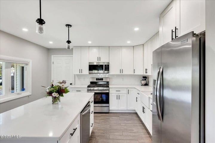 136 Kenwood Avenue, Delmar, NY, photo 3